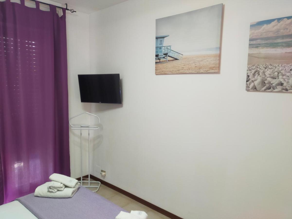 Appartamento Riviera Trilocale Wifi E Parcheggio Privato Ventimiglia Ngoại thất bức ảnh